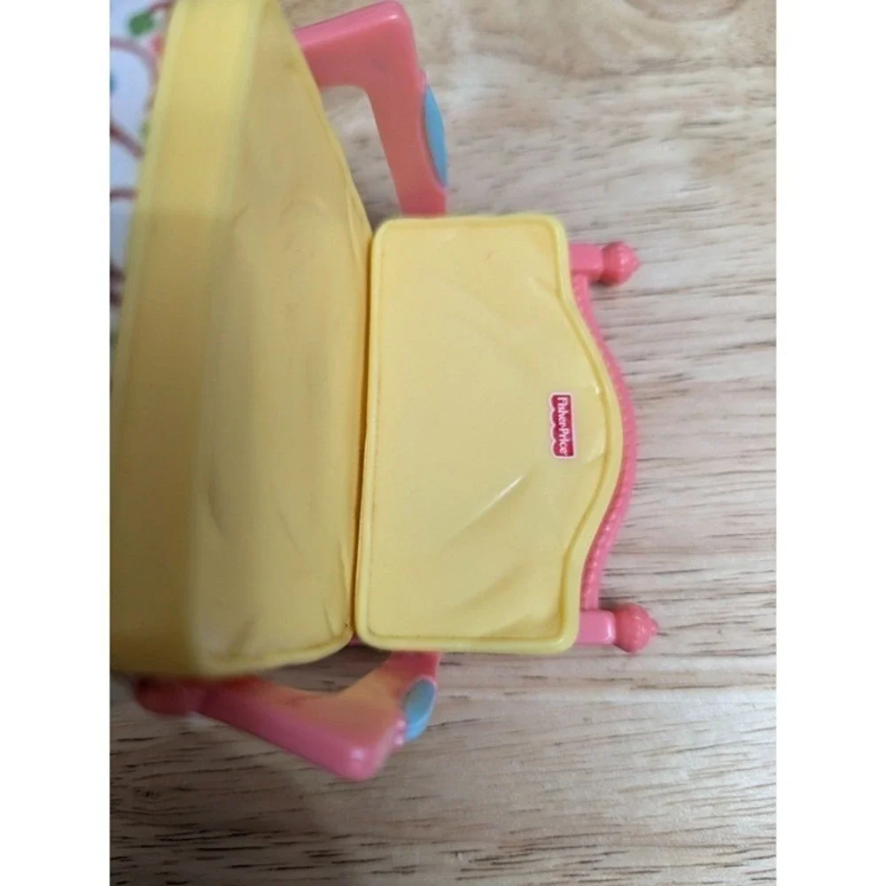 Fisher Price Loving Dollhouse pink yellow chair‎ plastic fabric replacement 3 in